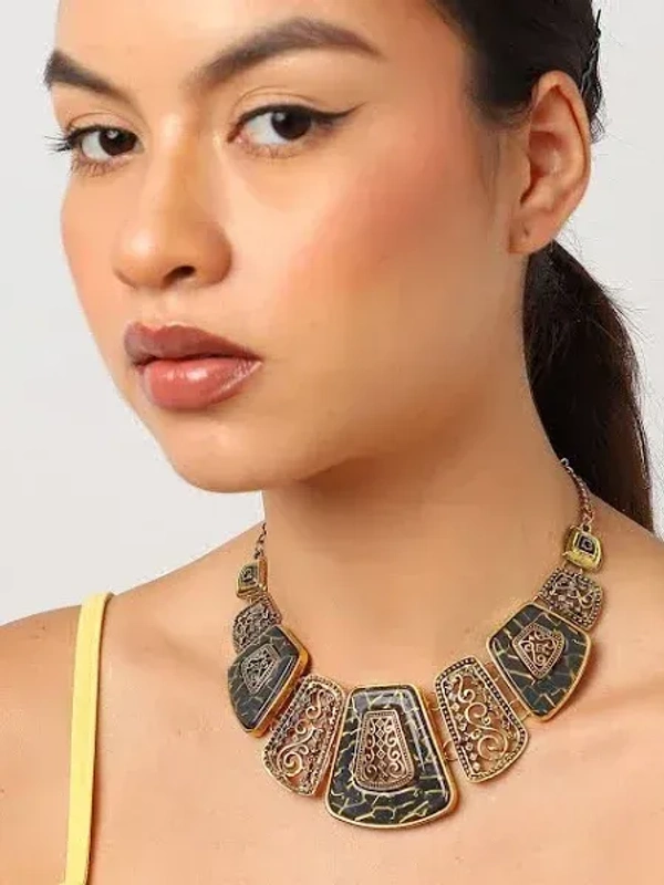 Chukar silver with kundan