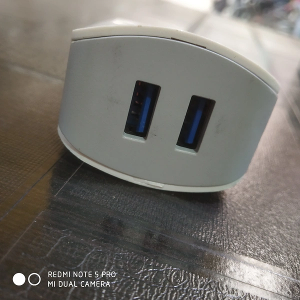Agam Fast Charger  3 months Granted  - White