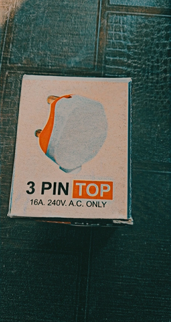 Make In India  3 Pin Top  Power Pluck  - White, No