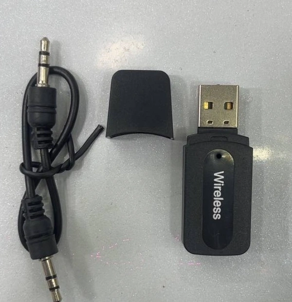 Wireless Music Receiver – 3.5mm Audio Adapter, 10m Transmission, USB Powered