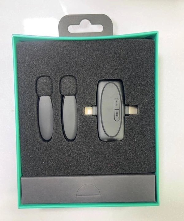 V6 Wireless Microphone - Lightning & Type-C Compatible | Perfect for Content Creators