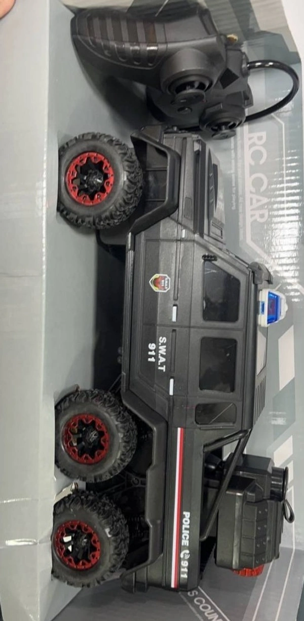 Police Car Remote Control Series | Cool Lights, Spray Effect, Off-Road Tires