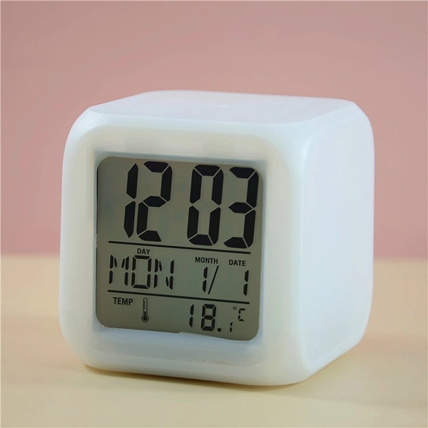 Colorful Color Changing Square Cube LED Light – RGB Modes, Remote-Controlled, Rechargeable