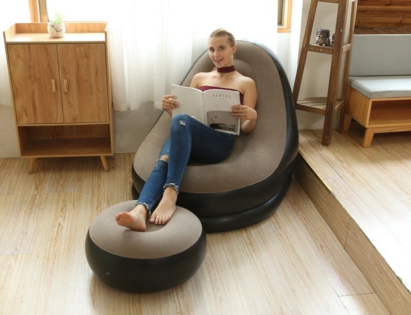 Compact & Stylish Inflatable  – Perfect Footrest Solution