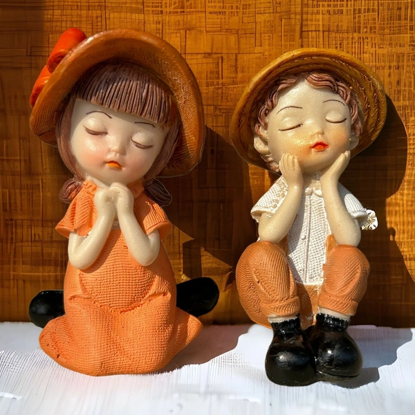 BABY GIRL BOY STATUE - 4 Inch