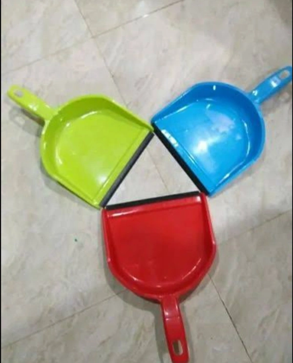 Plastic Dustpan - Heavy - Regular