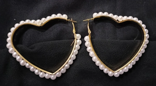 Hot Hearty Hoops with White Pearls