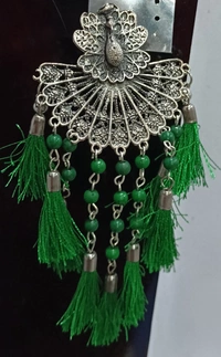 Green Tassel Peacock