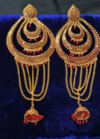 Laal Rang k Lambe Jhumke