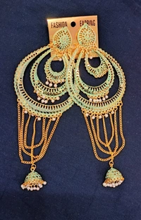 Halke Hare Lambe Jhumke