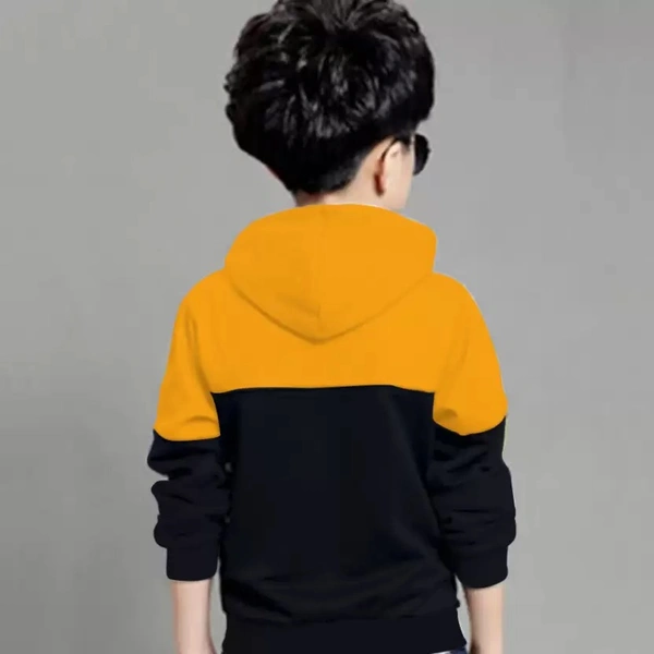 BOY & GIRL Printed Hooded Sweatshirt