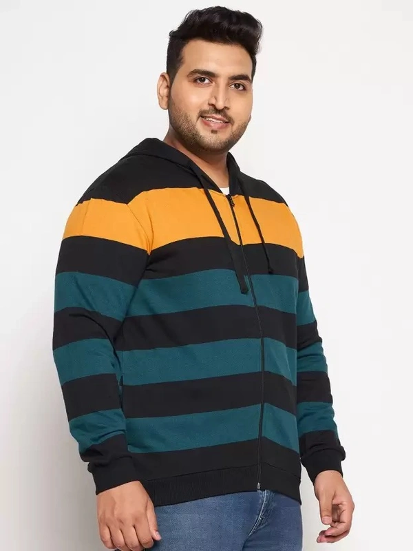 Men Full Sleeve Color Block Hooded Sweatshirt