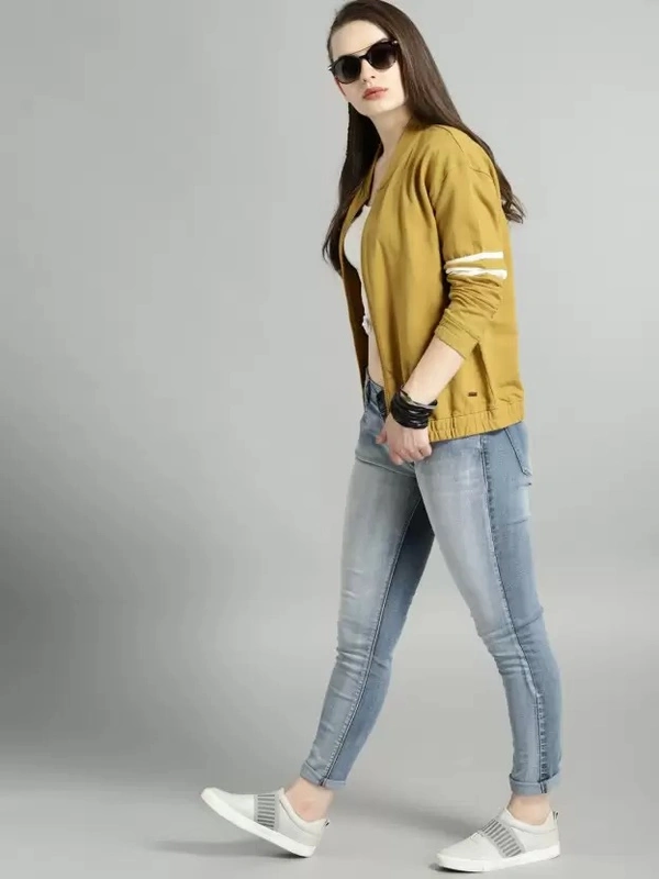 Women Full Sleeve Solid Sweatshirt