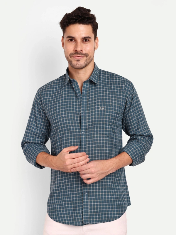 Men's Checkered Pastel Blue Casual Cotton Shirt