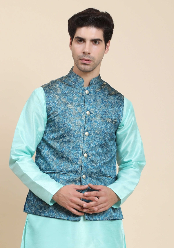 Intricate Motifs Blooms With Nehru Jacket ( indiamarketto )
