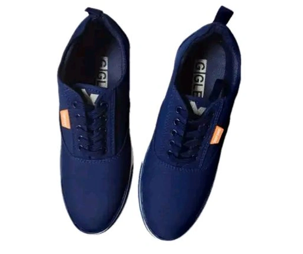 Nayara CA Shoes - Size 7
