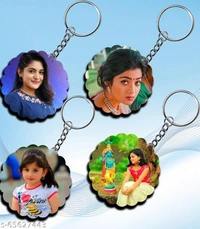 Atractive Keyring Keychain