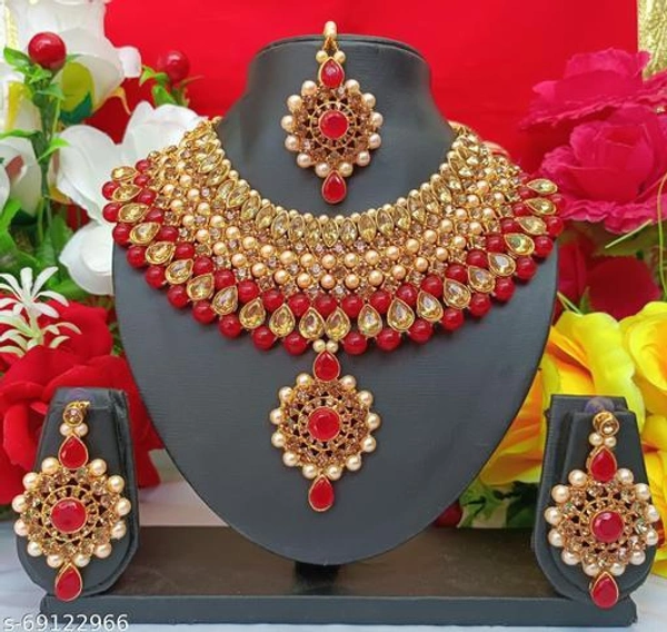 Fancy jewellery set