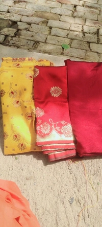 Women's Green Floral Zari Suits & Dress Materials - Un Stitched