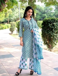 Myra Attractive Women Kurta Sets - M