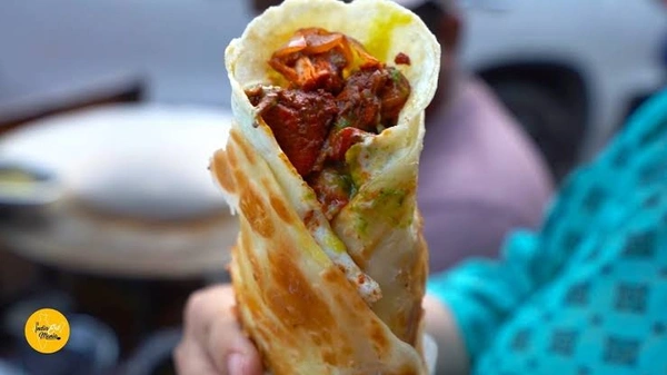 Single Egg Chicken Roll