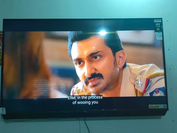 65" SONY SMART ANDROID 4K UHD FREMLESS QLED (7000IMPORT SERIES)  - Black, 65"