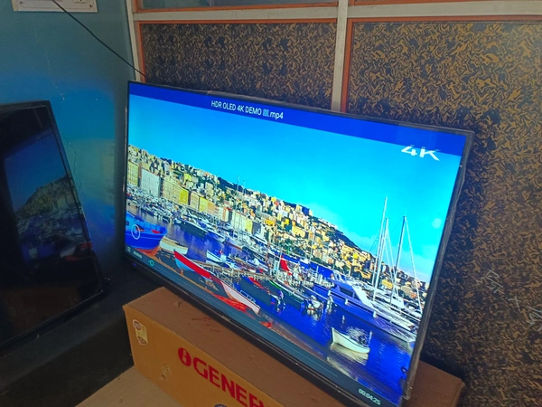 65" SONY SMART ANDROID 4K UHD FREMLESS QLED (7000IMPORT SERIES)  - Black, 65"
