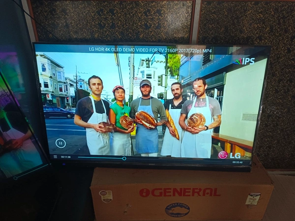 65" SONY SMART ANDROID 4K UHD FREMLESS QLED (7000IMPORT SERIES)  - Black, 65"