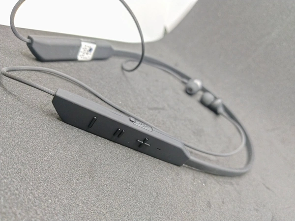 EMIRATES SERIES SPORT NECK BAND 3DB