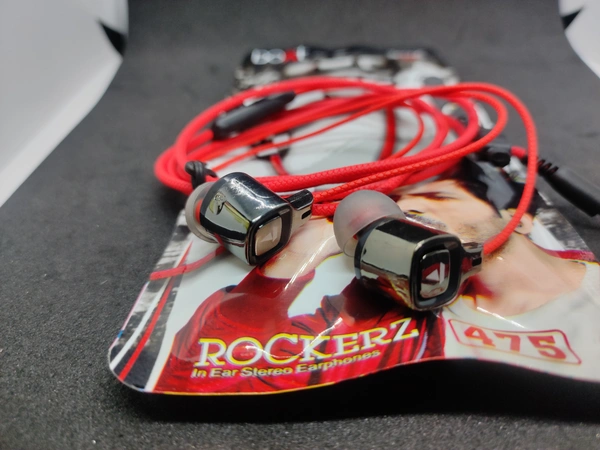 Boat Rockerz Ear Phone Pouch 475