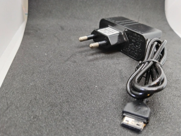 CRP TRAVEL CHARGER CR HC 1990