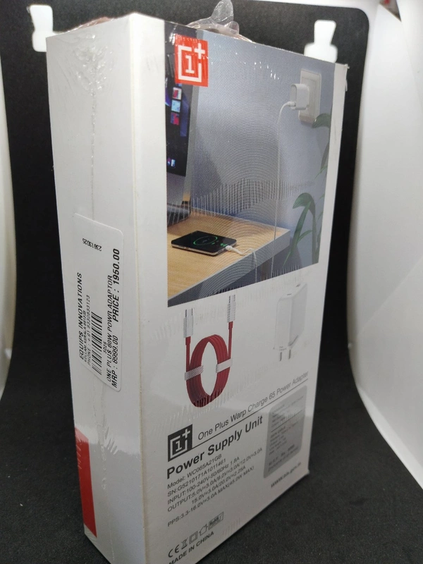 ONE PLUS 60W POWER ADAPTOR
