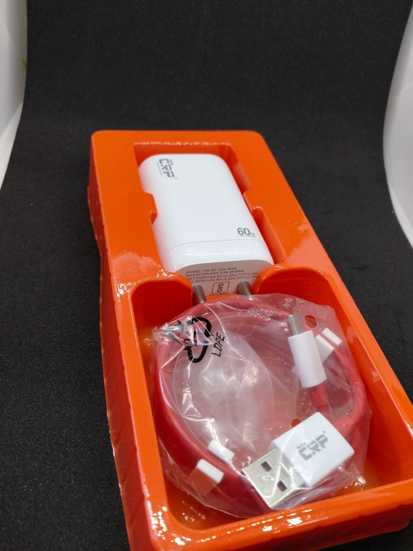 CRP 6W FAST CHARGER DONGLE WITH CABLE 