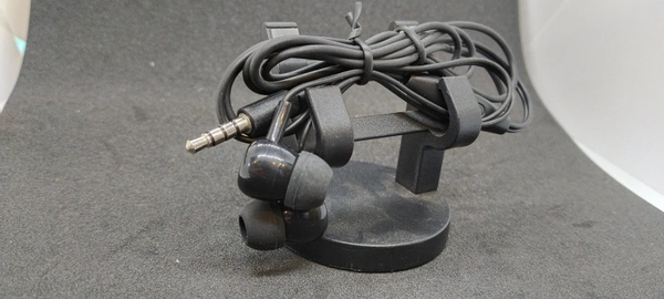 Earphone With Mic M 05