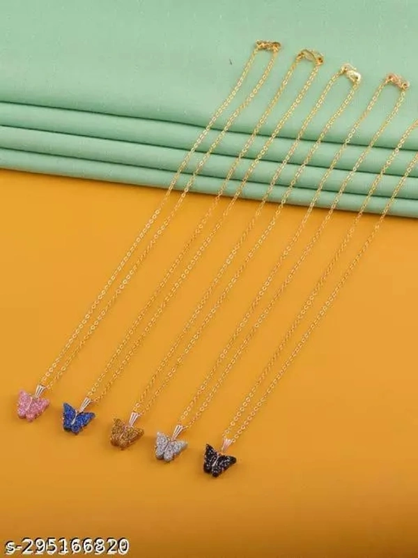 new jury mix butterfly chain pendal - White, Free Size