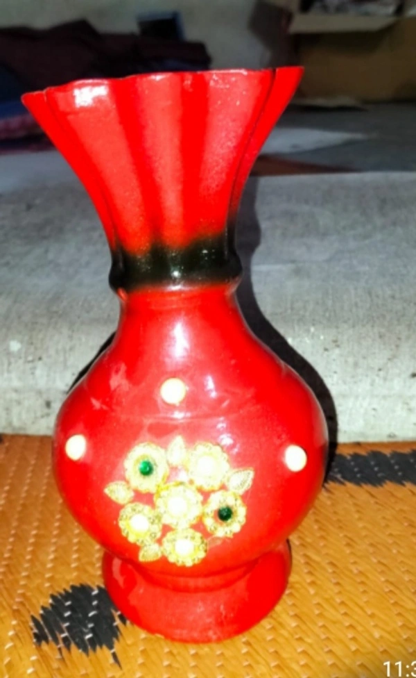 Decorative गमला  - Red, 6 इंच
