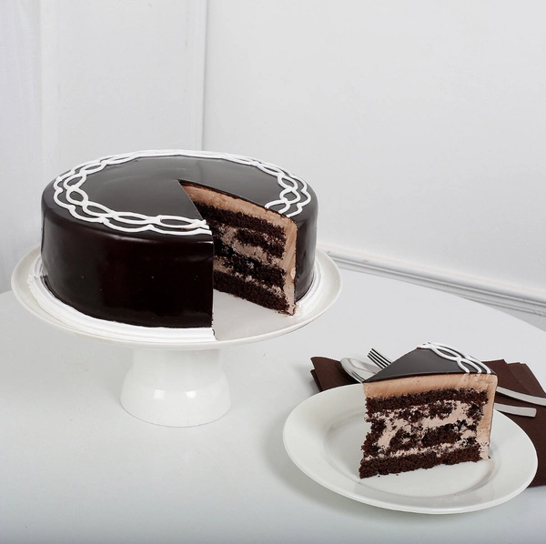 Tasty Chocolate Truffle Cake - Half Kg, Eggless