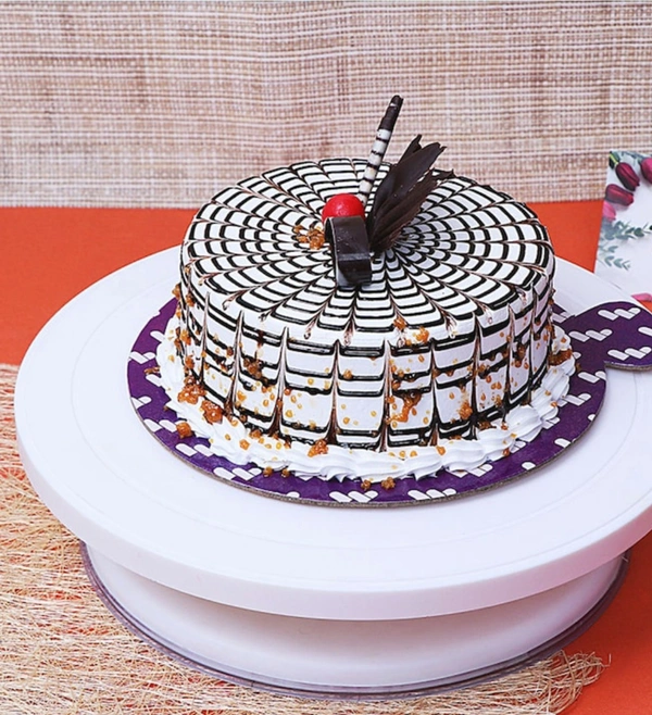 Blackish Butterscotch Cake - Half KG, Eggless
