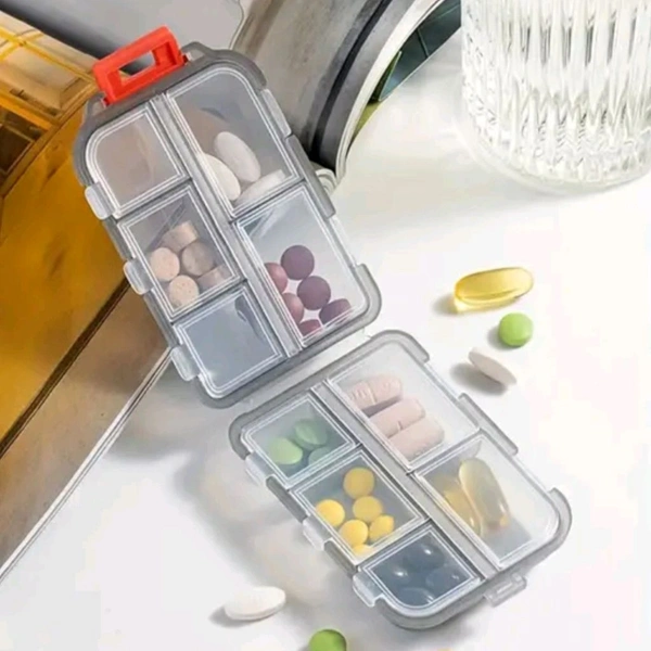 High Quality 10 Divisional Travel Friendly Pill Case With Lock