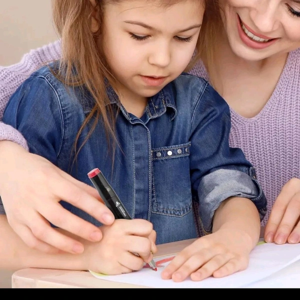 Premium 48 In 1 Dual Tip Smooth Multicolor Art, Drawing, Sketching Markers With Carrying Case (48 Colors)