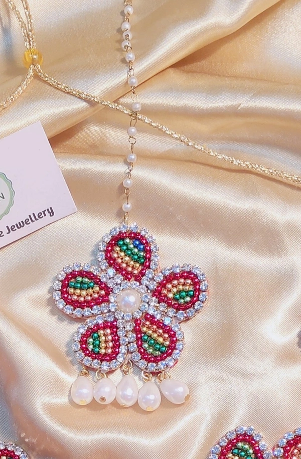 Floral Maangtikka - Multicolour