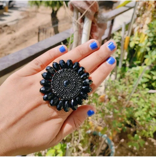 Crystal Ring - Black
