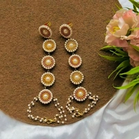 Maanika Hathphool  - Gold, Pair