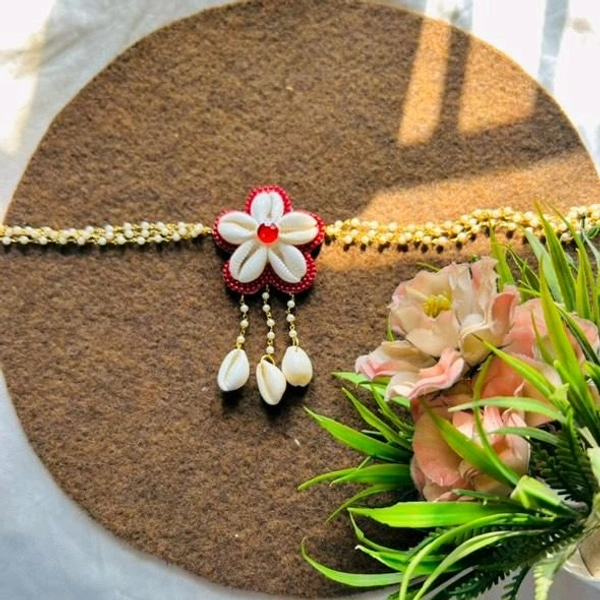 Cowrie Choker  - Red