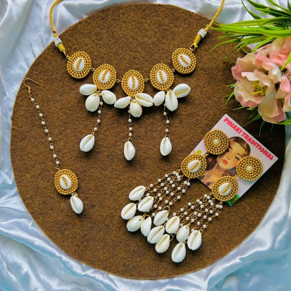 Roohi Set - Gold
