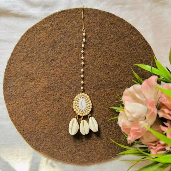 White Shell Mangtika  - White