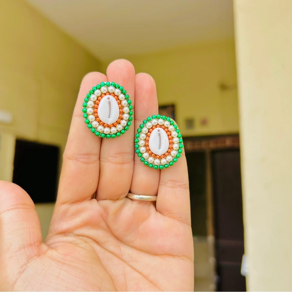 Tricolour Shell  - trico