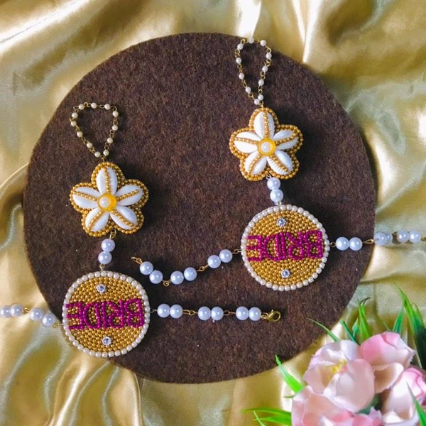 Bride Hathphool - Gold, Pair