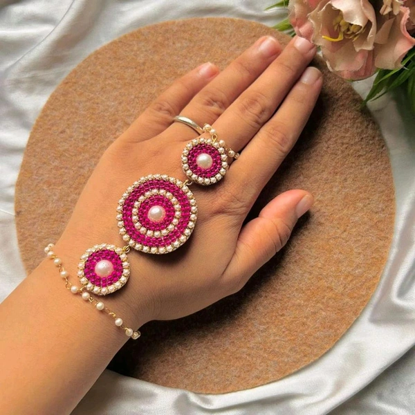 Pearl Hathphool  - pink, Pair