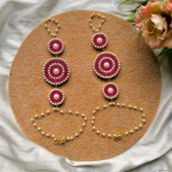 Pearl Hathphool  - pink, Pair
